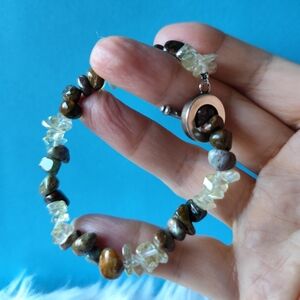 3/$25💙Labradorite Gemstone Bracelet Toggle Clasp